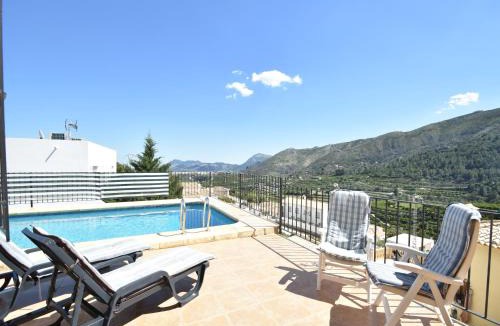 Adsubia Villa | Peaceful Villa with Private Pool