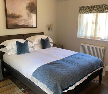 New Forest District House | Pear Tree Cabin