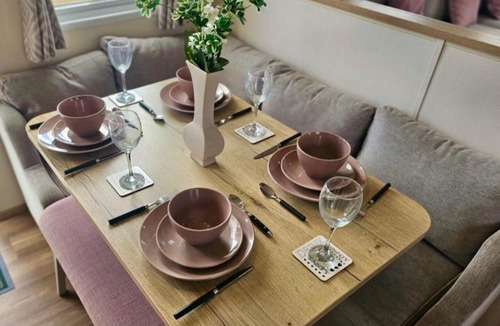 Swalecliffe House | Pebble beach