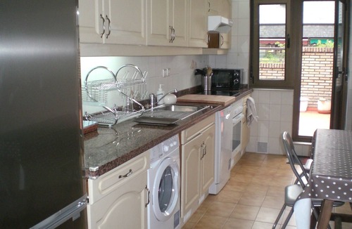 Oviedo City Centre Apartment | PENTHOUSE IN THE CENTER OF OVIEDO WITH GARAGE SQUARE AND FREE WIFI