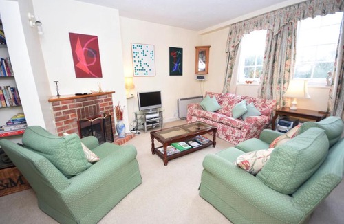 Compton House | Pepper Pot Cottage , Compton