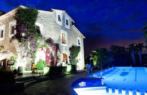 Sant Pere de Ribes House | Perfect for events and groups with sauna and infinity pool and well equipped gym