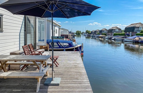 Breukelen House | Pet friendly home in Breukelen with WiFi