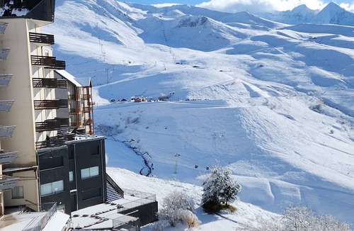 Peyragudes Apartment | Peyragudes Studio with mountain view (Peyresourde/loudenvielle slope)