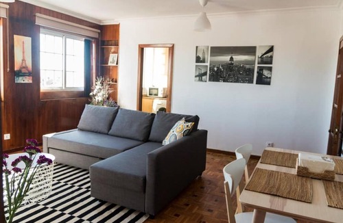 Santiago de Compostela City Centre Apartment | Piso único con vistas y exterior. A 8 min Catedral