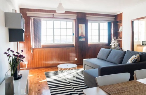 Santiago de Compostela City Centre Apartment | Piso único con vistas y exterior. A 8 min Catedral