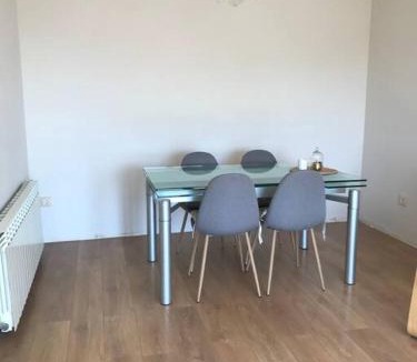 Almoster Apartment | Piso en casa de pueblo
