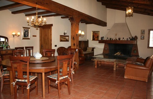 Calomarde House | Posada el Cadoncho