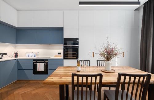 Palmovka Apartment | Prague Days - Modern Apartment with Workspace - Quiet Area