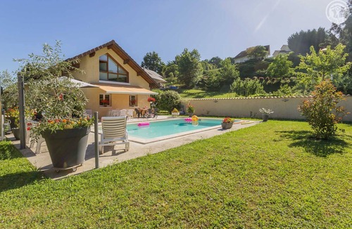 Saint-Genix-sur-Guiers House | Praline - Saint-genix-les-villages