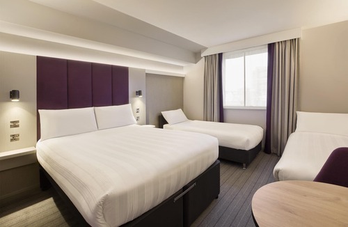 Wolverhampton Hotel | Premier Inn Wolverhampton City Centre
