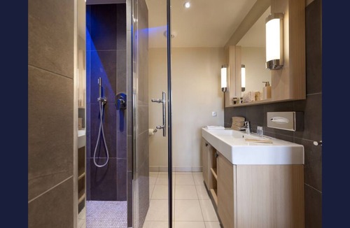 Les Prodains Apartment | Premium 8-person apartment with panoramic view