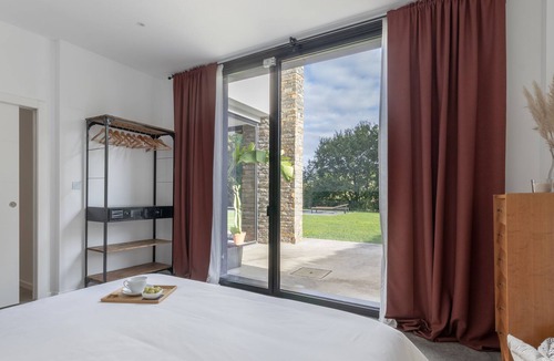 Mungia Apartment | Private apartment with garden and beautiful views