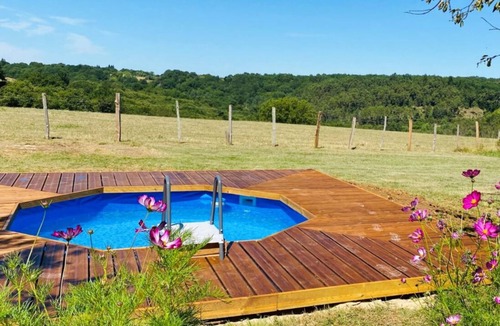Rouffignac-Saint-Cernin-de-Reilhac Cottage | PRIVATE POOL! Sunset Cottage. With Stunning Views of the Chateau and the Valley