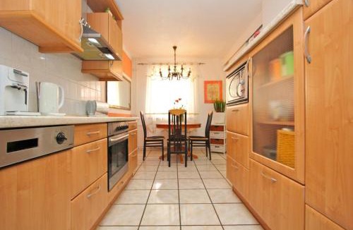 Region Hannover District House | Private Rooms Laatzen