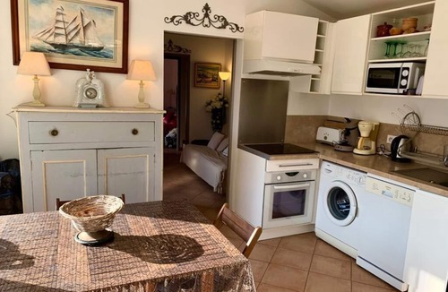 Saint-Cyr-sur-Mer House | PROMO! BANDOL-HOUSE 9MN ON FOOT SEA -ALANQUE PORT D'ALON-GARDEN + WIFI-ST CYR/SEA