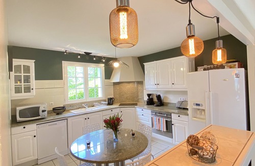 Beaucens House | Property in the heart of the village with breathtaking views La maison de Lasbos