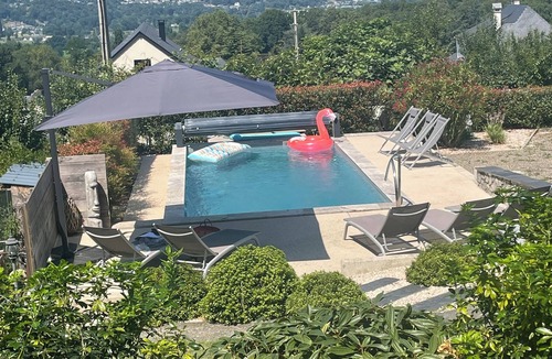 Beaucens House | Property in the heart of the village with breathtaking views La maison de Lasbos