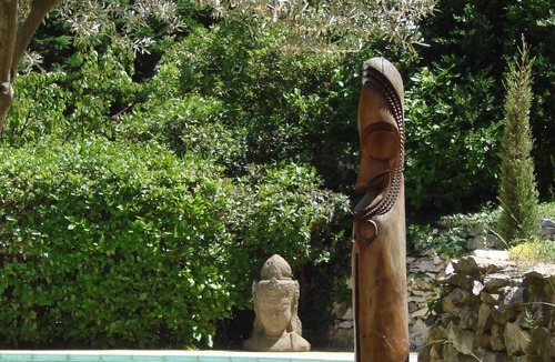 Les Hauts de Villeneuve Villa | Provencal villa with pool near Avignon