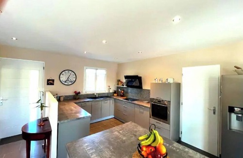 Croagnes Villa | Provence Mon Amour is located close to the authentic village St Saturnin les Apt