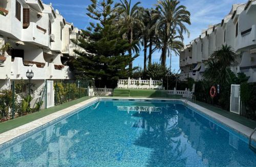 Playa Pobla de Farnals Apartment | Puebla de Farnals playa- Oasis Apartments - Costa de Valencia Beachside Stay