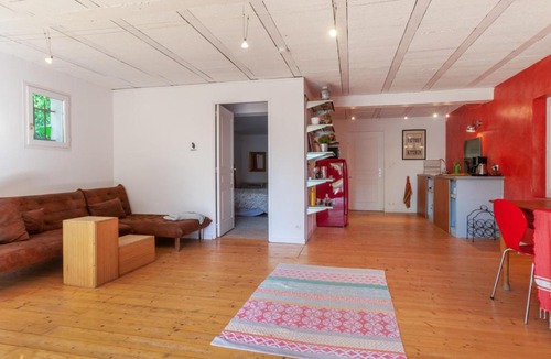 Nord Apartment | Quaint 1br in a villa with swimming pool in Aix-en-Provence Welkeys