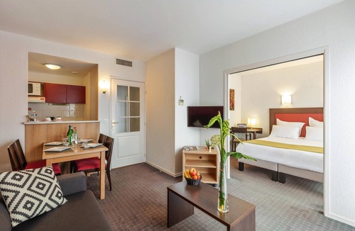Divonne-les-Bains Apartment | Quality Aparthotel Divonne - Portes de Geneve
