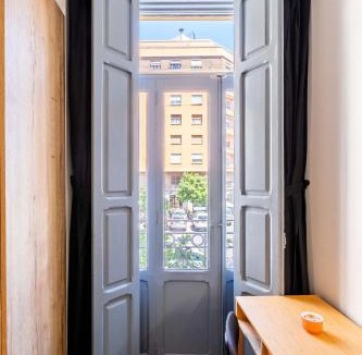 Morvedre Apartment | Quality Apartment with Homely Decor