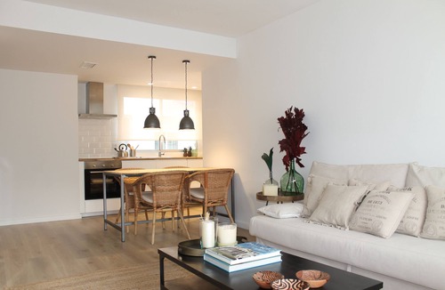 Alicante Condo | Relax & Enjoy in a property, completely reformed, high standard quality and design