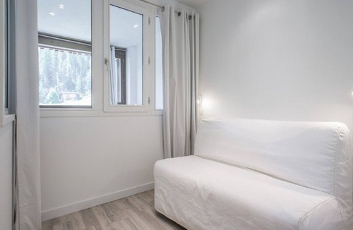 Plagne Centre Apartment | "Renovated Ski-in/Ski-out Apt with Balcony, Parking, Sleeps 6"