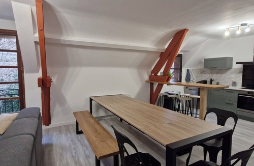 Aragnouet House | Renovated mountain gîte, close to ski slopes and hiking trails, sleeps 14 to 15