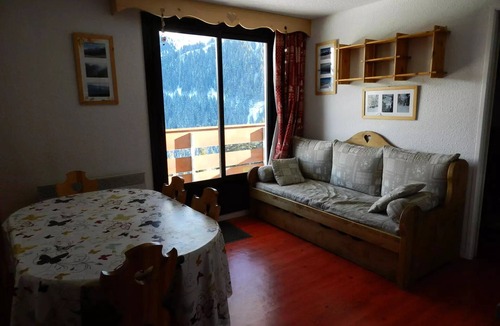 Le Pleynet Apartment | Residence Gentianes 2 - 2 Rooms for 6 People