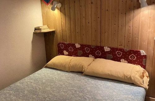 Les Houches Apartment | Residence Le ChÂteau Bruyeres - Studio for 4 People