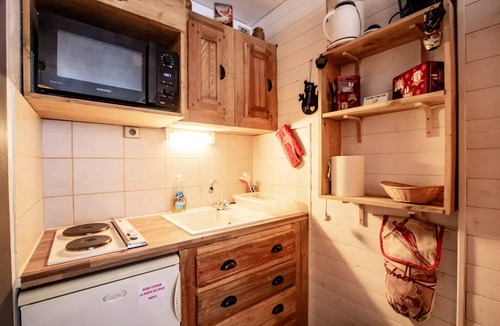 Valfrejus Apartment | Residence Les Melezets 2 - MELEZETS - ME2102