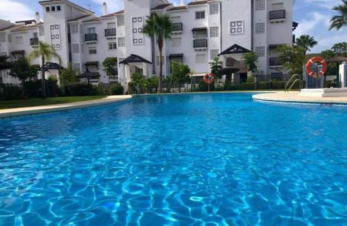 San Luis de Sabinillas Apartment | Residencial Duquesa