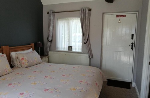 Risley House | Risley Guest House