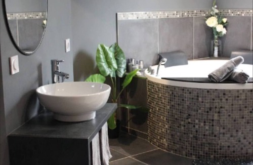 Sernhac Apartment | Romantic room for a romantic getaway in the Gard region of France