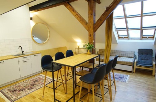 Prague 7 Apartment | Rooftop Apartment no 22 - Center Art District Letná