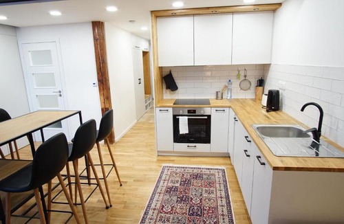 Prague 7 Apartment | Rooftop Apartment no 22 - Center Art District Letná