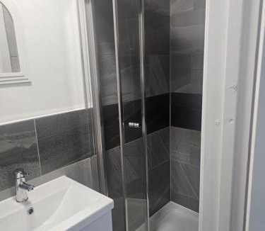 Basildon House | Rose Acre Home Basildon