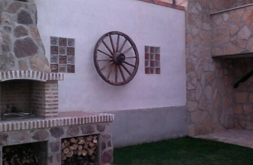 Navaluenga Cottage | Rural apartment Los Mirlos for 8 people