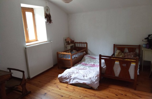 Sabarat House | Rustic country house with garden in a village with character
