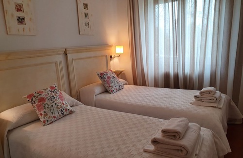 Pelabravo Ski Chalet | SALAMANCA: COMFORTABLE COUNTRY HOUSE WITH PRIVATE POOL AND LARGE PLOT OF LAND