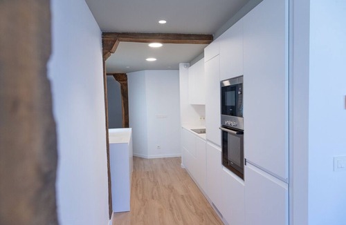 Egia Apartment | SAN SEBASTIAN TRAIN & BUS STATION TOURIST FLAT