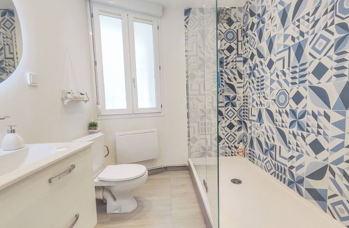 Sainte Marie - Saint Leon Apartment | Santorini Escape ~ Jacuzzi & Relax
