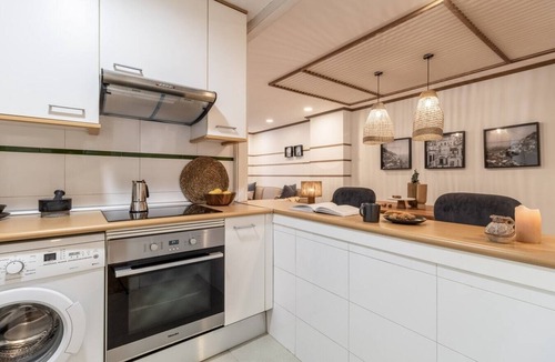 Moncloa - Arguelles Apartment | Scafati - 2 bedrooms and shared pool in Centro