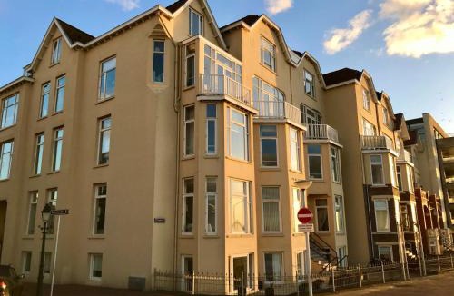 Scheveningen Badplaats Apartment | Sea view Scheveningen