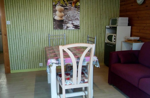 Annonay Apartment | Self-catering cottage in Ardeche Verte, 5km from Peaugres