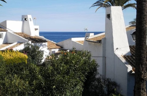 Bahia Dorada House | semi-detached two foor flat. Frontline on the beach in Estepona, Bahia Dorada.