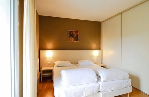 Divonne-les-Bains Hotel | Serene Divonne-les-Bains escape close to Nature parks & the famous Lake Geneva